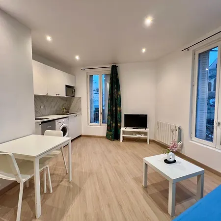 Apartment Sur Marne, 2 Pieces Au Centre